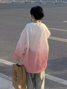 American lazy chic hoodie for women, gradually changing color design in spring, autumn and winter, 2024 new popular loose long sleeved top - Image 3